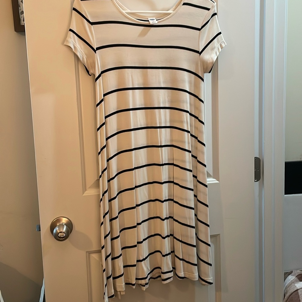 Old Navy Black & White Dress